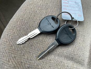 2001 chrysler sebring lx-sedan with 82330 miles for sale near elk-river, minnesota 84deec6372644e9f971ff33dd33eaf14.jpg