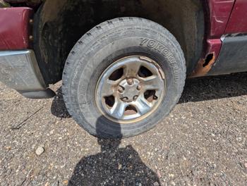 2002 dodge ram-1500 st-quad-cab-short-bed-4wd with 188652 miles for sale near elk-river, minnesota 84ea1d97de6844b783ffe52140b49055.jpg
