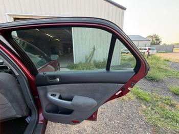 2004 honda accord ex-sedan-at with 174312 miles for sale near elk-river, minnesota 85ac3e074ec8492a9a215c60cb3be603.jpeg
