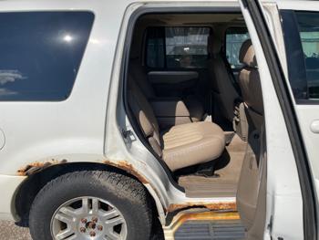 2004 mercury mountaineer convenience-1 with 231936 miles for sale near elk-river, minnesota 860cf47827244101a1f46519452bd05a.jpeg