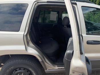 2004 jeep grand-cherokee laredo-4wd with 154499 miles for sale near maplewood, minnesota 863992f0f5294d99adca73d98249afc9.jpeg