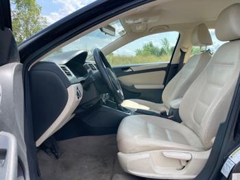2011 volkswagen jetta se with 147575 miles for sale near elk-river, minnesota 86bb70eb6f3f42c1acc1670a359f8810.jpeg