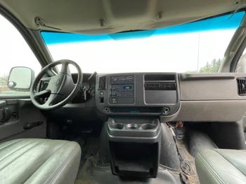 2004 chevrolet express 2500-cargo with 174080 miles for sale near new-hope, minnesota 86f356dfa0734a6c9cc3d623c593387f.jpeg