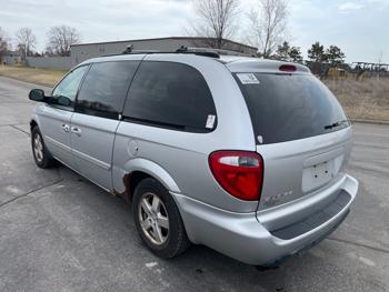 2005 dodge grand-caravan sxt with 72799 miles for sale near elk-river, minnesota 871dc62357f14f6e856285494ad5c8ce.jpeg