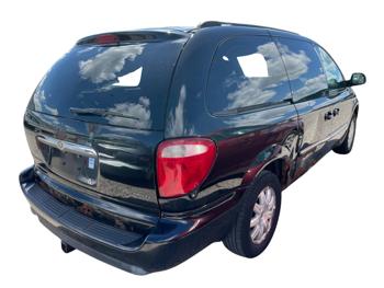 2006 chrysler town-&-country touring with 209387 miles for sale near elk-river, minnesota 873e0c1415ab4ce589f1aceafb1b8286.jpg