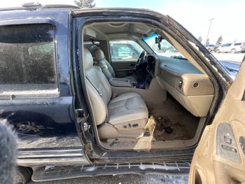 2004 gmc yukon slt with 233066 miles for sale near fridley, minnesota 879485b52db2458389b13efd7d5c433f.jpeg