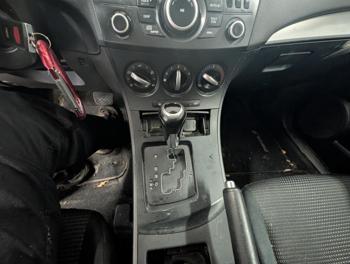 2012 mazda mazda3 i-touring-5-door with 292825 miles for sale near elk-river, minnesota 87dd74a45af5450985533e7c447aea18.jpg