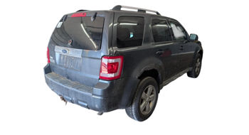 2009 ford escape limited-fwd-v6 with 198732 miles for sale near elk-river, minnesota 87e7a1c03628449495e53a9048db6765.png