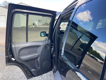 2004 jeep liberty sport-4wd with 132667 miles for sale near elk-river, minnesota 882bf408af814c4d9ebc1c591ed939e6.jpeg