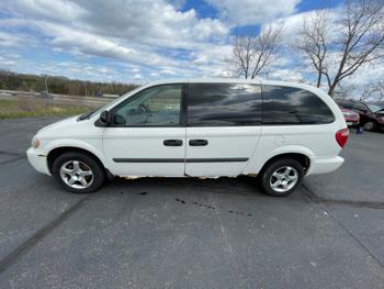 2006 dodge grand-caravan cargo-van with 127292 miles for sale near clearwater, minnesota 8911a5d940784b67b112fac9ca09a96a.jpeg