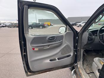 2002 ford f-150 xl-supercab-short-bed-4wd with 177669 miles for sale near redwood-falls, minnesota 8926ef768563461db93c59a8c8e33912.jpeg