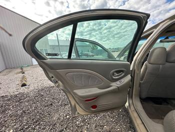 2001 pontiac bonneville se with 155771 miles for sale near elk-river, minnesota 893230b652944ae1aadbd090af1122d1.jpeg