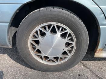 2003 buick lesabre limited with 140627 miles for sale near elk-river, minnesota 89d17bbe5bbf4c159df99d226e68f37a.jpeg