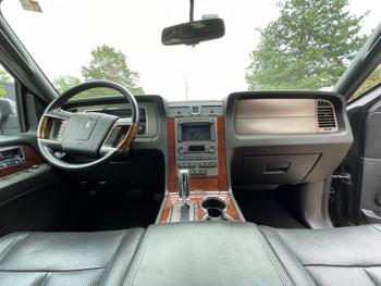 2012 lincoln navigator 4wd with 208255 miles for sale near eden-prairie, minnesota 89e0e9d7668c4b4ea084a94dd7965067.jpeg
