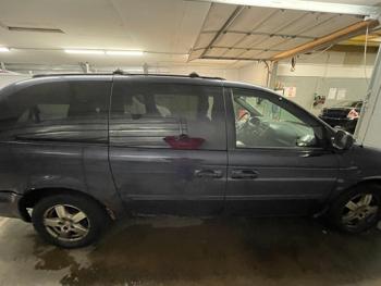 2005 dodge caravan-grand-caravan sxt with 229381 miles for sale near elk-river, minnesota 8ad036ead8d348daa5d2a4cda42f1147.jpg