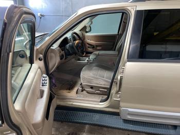 2002 ford explorer xlt-4wd with 136256 miles for sale near elk-river, minnesota 8afe467fa0a345f8b9c8bc0a2c61c56e.jpeg