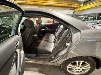 2006 pontiac g6 v6-sedan with 179225 miles for sale near elk-river, minnesota 8b3a902345584f3f99ad75ffa0864cf5.jpeg