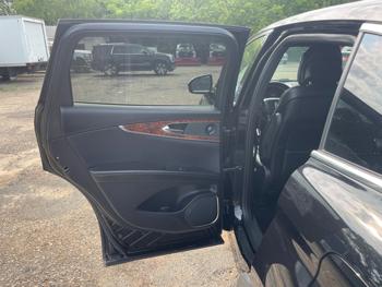 2019 lincoln nautilus select-awd with 75392 miles for sale near white-bear-lake, minnesota 8b4ddc306fce49de97fed025c678a025.jpeg