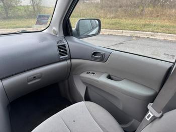 2012 kia sedona with 181342 miles for sale near elk-river, minnesota 8b573b486a6f40c499d81e2089794600.jpg