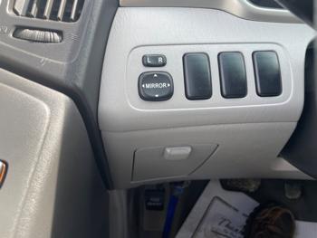 2004 toyota highlander v6-2wd with 250421 miles for sale near jordan, minnesota 8b5ded8c065e41a39b75adec9b4294d0.jpeg