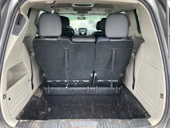 2016 chrysler town-&-country touring-l with 141316 miles for sale near elk-river, minnesota 8b7c9be08c3449b2aa25c8d87af55c13.jpeg