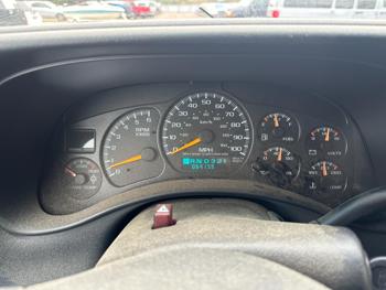 2001 chevrolet silverado-2500hd ext.-cab-4wd with 64139 miles for sale near elk-river, minnesota 8baabf27a8f3475eb6ac969c57616672.jpg