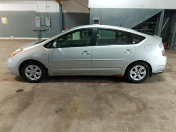 2007 toyota prius 4-door-liftback with 176312 miles for sale near elk-river, minnesota 8bb0e237417e4db09f18f0f92056db40.jpg