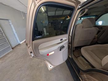 2001 chevrolet tahoe 4wd with 256492 miles for sale near elk-river, minnesota 8bbf877b717d404ebae02c56eb59c129.jpg