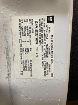 2007 chevrolet tahoe ls-4wd with 236154 miles for sale near elk-river, minnesota 8bda734e35574a2492d6c268620f517b.jpg