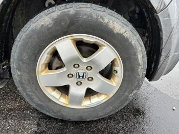 2004 honda element ex-4wd-at-w--front-side-airbags with 275162 miles for sale near elk-river, minnesota 8c3da5dc2f8e47788ffe3fca80507d02.jpg
