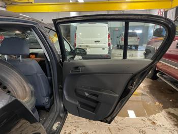 2008 saturn astra xe with 197579 miles for sale near elk-river, minnesota 8c4e489d4e324354a7d4419c8bd4ddb0.jpg