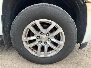 2009 chevrolet suburban lt1-1500-4wd with 242331 miles for sale near elk-river, minnesota 8c90dc54f0804d5ab42d45a57bb41085.jpg