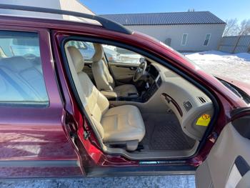 2004 volvo v70 2.5t with 189817 miles for sale near elk-river, minnesota 8ce0262b1ddf40f98db1a735dd52f80f.jpeg