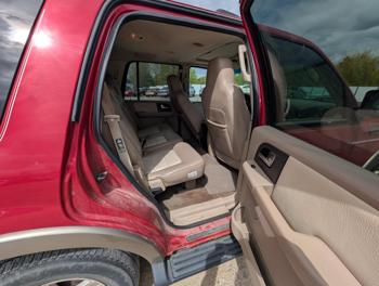 2003 ford expedition eddie-bauer-4wd with 185881 miles for sale near elk-river, minnesota 8d6553c4c8734e8ab0e78436e4742882.jpg
