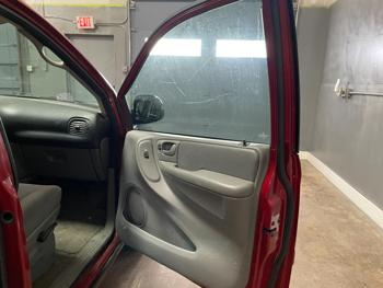 2006 dodge caravan-grand-caravan sxt with 338147 miles for sale near elk-river, minnesota 8e15345267bb4919a39826cf194913e9.jpg
