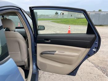 2005 toyota prius 4-door-liftback with 172513 miles for sale near elk-river, minnesota 8e27eda93bae42a9be8875e360cefa58.jpeg