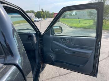 2002 chevrolet s10-pickup 2wd with 228024 miles for sale near elk-river, minnesota 8e9ad173fb264c1cb6c303d6e9a3ea07.jpeg
