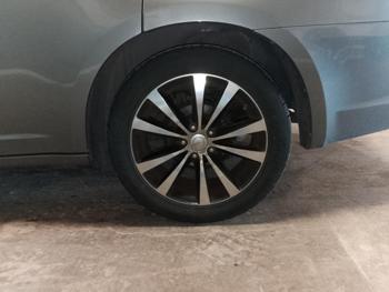 2012 chrysler 200 s with 143318 miles for sale near elk-river, minnesota 8eca41bec53649b987ff8bf40958da55.jpg