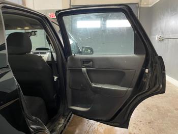 2008 ford focus se with 153948 miles for sale near elk-river, minnesota 8f980b6810c94039812c03bcbd0c44a1.jpg
