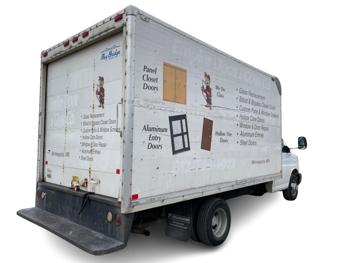 2006 chevrolet express g3500 with 121772 miles for sale near elk-river, minnesota 8f9dbe83cdbf452d963955c8820eaada.jpg