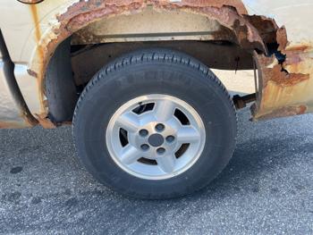 2004 chevrolet s-10 crew-cab-4wd-ls with 188749 miles for sale near elk-river, minnesota 9082a096be0348d7b730884e6a88326b.jpeg