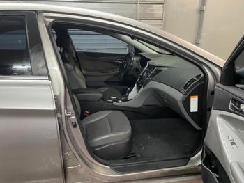 2012 hyundai sonata-hybrid base with 143849 miles for sale near elk-river, minnesota 909a21f184de48acb5dcce1ffe480f0c.jpg