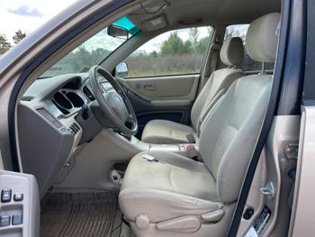 2005 toyota highlander limited-v6-4wd with 257291 miles for sale near elk-river, minnesota 90ac6c29eb4948a59a1d53a7ee631a70.jpeg