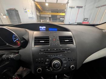 2012 mazda mazda3 i-touring-5-door with 292825 miles for sale near elk-river, minnesota 911380bcc9cc4d158ebef389af385584.jpg