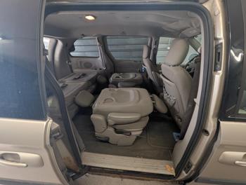 2006 chrysler town-&-country base with 224797 miles for sale near elk-river, minnesota 9136986cfc8149ef9c89d780fe0f4126.jpg