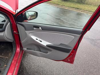 2012 hyundai accent gs-5-door with 169292 miles for sale near elk-river, minnesota 919e02f2488447ba83bde54249fadab6.jpg