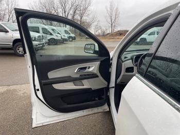 2017 chevrolet equinox lt-awd with 106420 miles for sale near alexandria, minnesota 91a290f27290418a8ffa4e469a80ba0f.jpeg