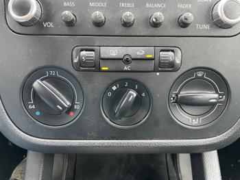 2009 volkswagen rabbit 4-door-s with 205218 miles for sale near elk-river, minnesota 921796106f4443da93c530e7686727f1.jpeg