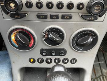 2005 chevrolet equinox lt-awd with 197197 miles for sale near elk-river, minnesota 926ffd1e786e403aa78ab8598d8ab06e.jpeg