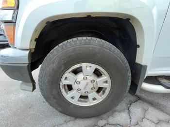 2004 gmc canyon sle with 147411 miles for sale near white-bear-lake, minnesota 92c05cc44210428a973ab6d94f9a48d2.jpeg